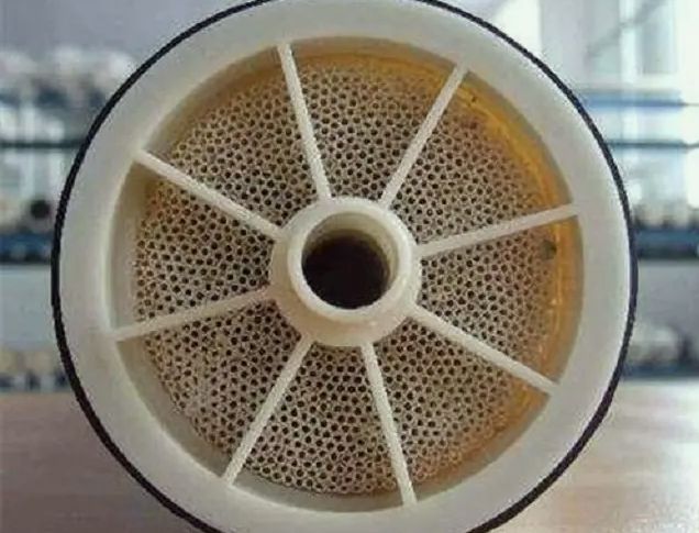 膜污染的原因及處理方法有哪些？（膜污染是什么）